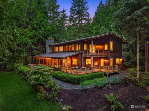 Westerly, BAINBRIDGE ISLAND, WA 98110