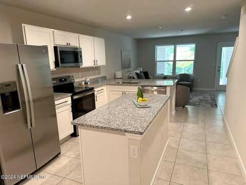Creekside Crossing, JACKSONVILLE, FL 32210