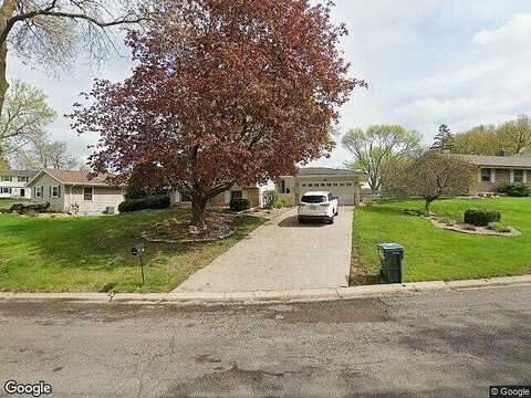 Heritage Hills, MINNEAPOLIS, MN 55437