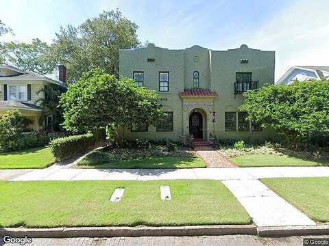 17Th, SAINT PETERSBURG, FL 33704