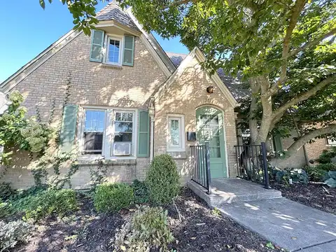 Taylor, RACINE, WI 53405