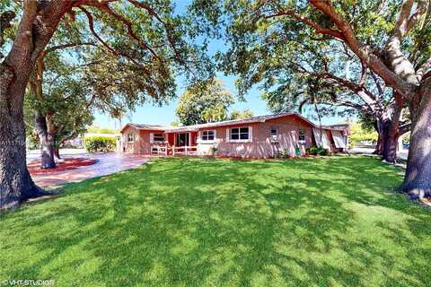 82Nd, PEMBROKE PINES, FL 33024