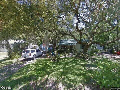 17Th, FERNANDINA BEACH, FL 32034