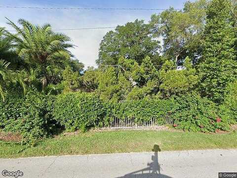 Country Club, EUSTIS, FL 32726