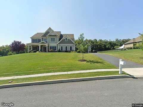 Willow Creek, HUMMELSTOWN, PA 17036