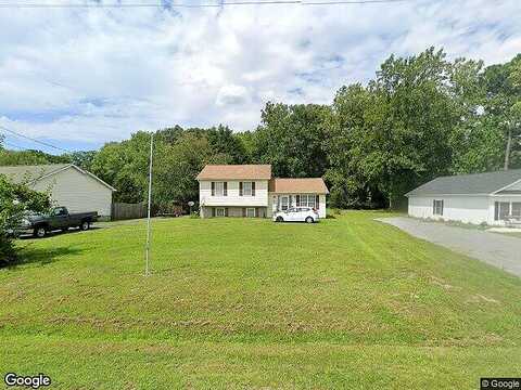 Barracks Beach, COLONIAL BEACH, VA 22443