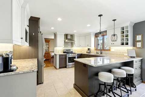 High Meadow, DELAFIELD, WI 53018