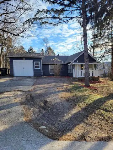 Rosewood, GENOA CITY, WI 53128
