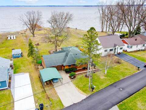 Lake, EDGERTON, WI 53534