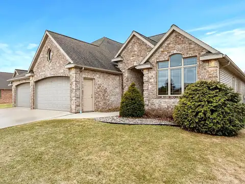 River Bluff, MANITOWOC, WI 54220