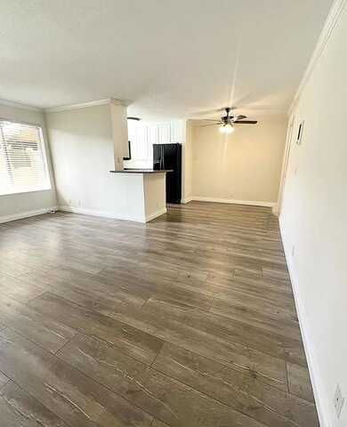 Lexington, EL CAJON, CA 92020