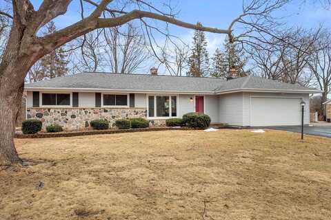 121St, HALES CORNERS, WI 53130
