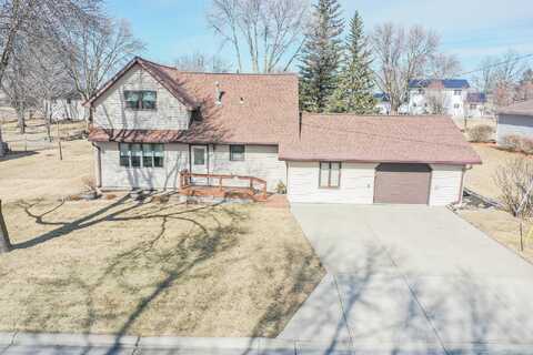 Pine, BIRD ISLAND, MN 55310