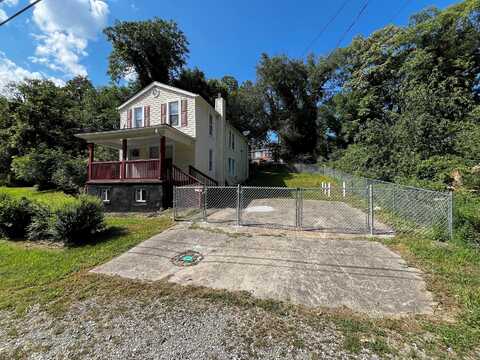Fairfax, ROANOKE, VA 24016