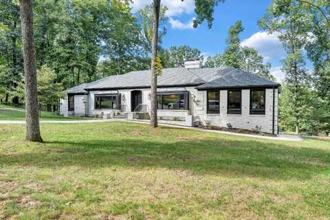Hunting Hills, ROANOKE, VA 24018