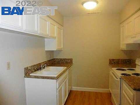 E Bullard Ave, Fresno, CA 93710