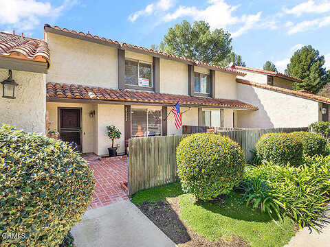 Rondell, AGOURA HILLS, CA 91301