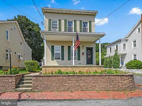 Grove, CRESSONA, PA 17929