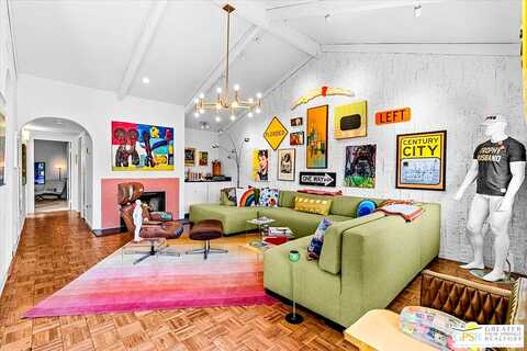 Sunshine, PALM SPRINGS, CA 92264