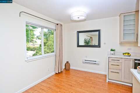 Geary Rd, Pleasant Hill, CA 94523
