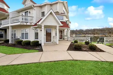 Landings, DELAVAN, WI 53115