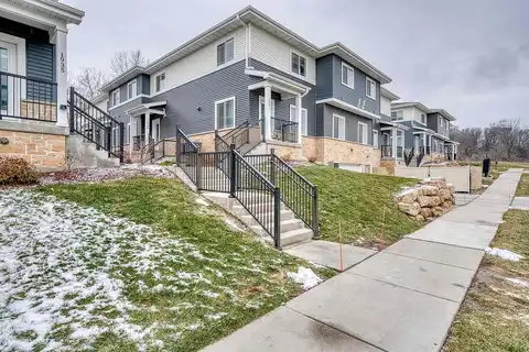 Windsor, COTTAGE GROVE, WI 53527