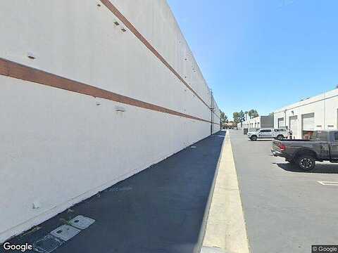 Newhope, FOUNTAIN VALLEY, CA 92708