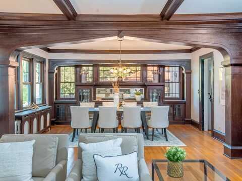 Goodrich, SAINT PAUL, MN 55105
