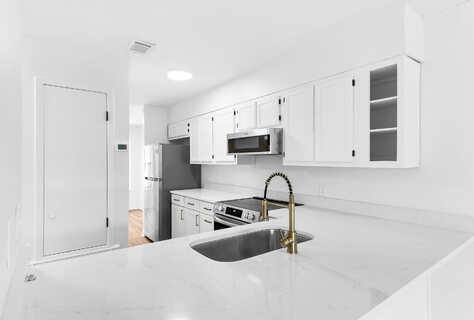 Opp, FORT WALTON BEACH, FL 32548