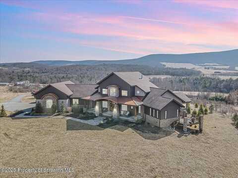Lower Maple, CLARKS SUMMIT, PA 18411