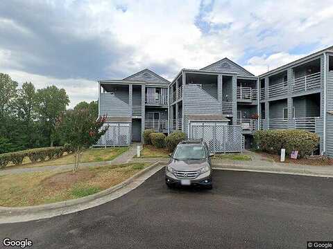 Waterside Cir, Moneta, VA 24121