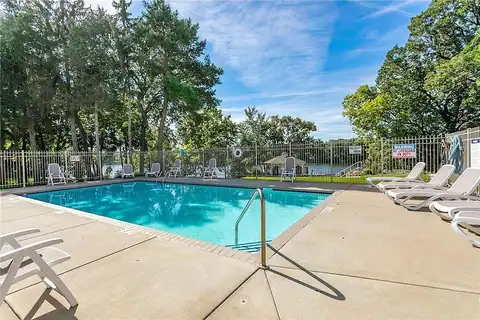 Mississippi Blvd Nw, Minneapolis, MN 55433