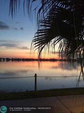 Lake Emerald Dr, Oakland Park, FL 33309