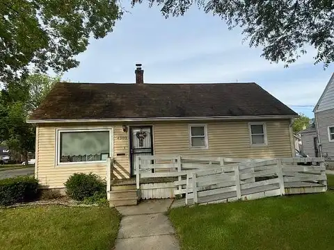 41St, MILWAUKEE, WI 53216