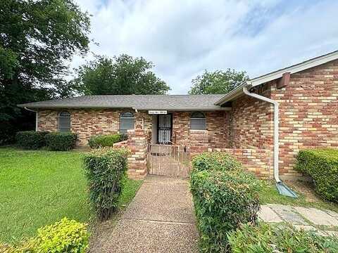 Dillard, FORT WORTH, TX 76105