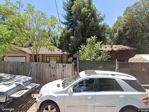 Rose, WILLITS, CA 95490