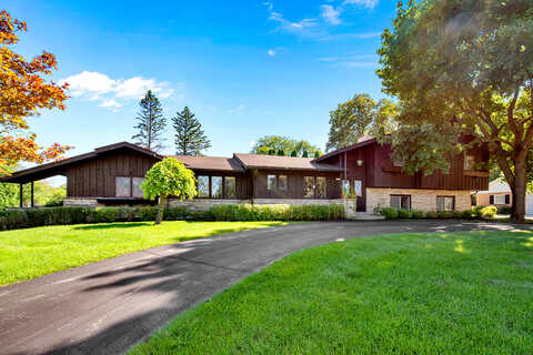 Woodbury, MILWAUKEE, WI 53209