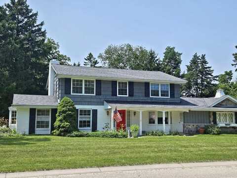 Fox Dale, MILWAUKEE, WI 53217