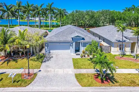 33Rd, HOMESTEAD, FL 33033