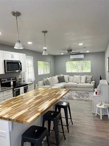 3Rd, BONHAM, TX 75418