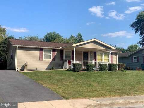James, EPHRATA, PA 17522