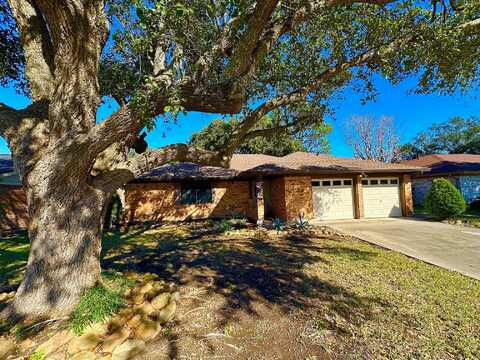 22Nd, NEDERLAND, TX 77627