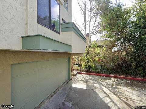 Via Sonoma, LA JOLLA, CA 92037