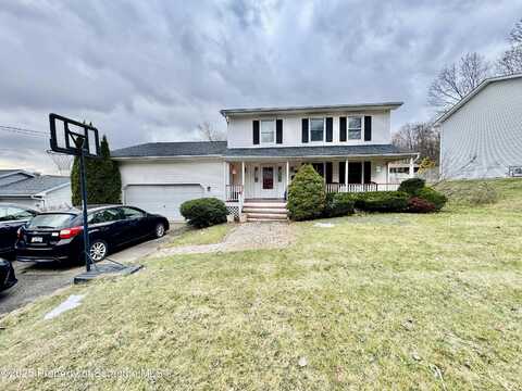 Crystal, PECKVILLE, PA 18452