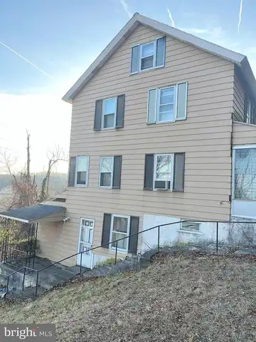 Old Lincoln, COATESVILLE, PA 19320