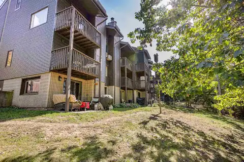 Hawthorn, WISCONSIN DELLS, WI 53965