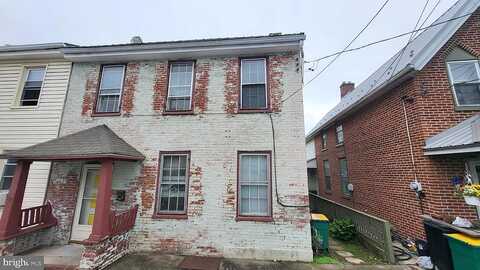 Broad, CHAMBERSBURG, PA 17201
