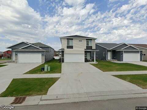 19Th, MOORHEAD, MN 56560