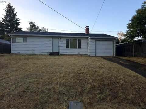 Cecil, ROSEBURG, OR 97470