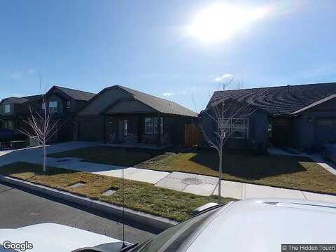 Ivy, REDMOND, OR 97756